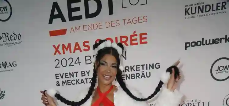 Micaela auf dem Weihnachtsoiree von AEDT