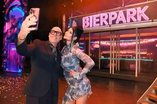 32c98974-4520-4d90-af48-06cd5a52a3d4