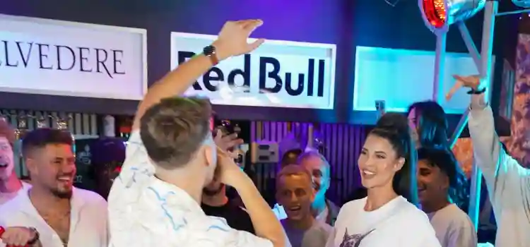Micaela beim RAP BATTLE