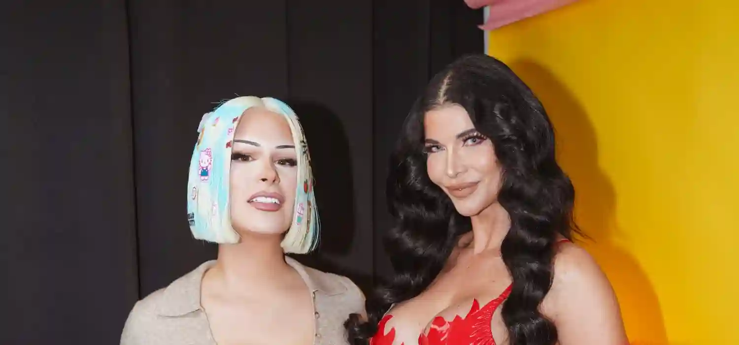 Micaela im Podcast von RAFFA PLASTIC